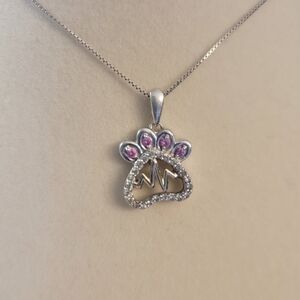 Elegant Silver and Purple Pendant Necklace
